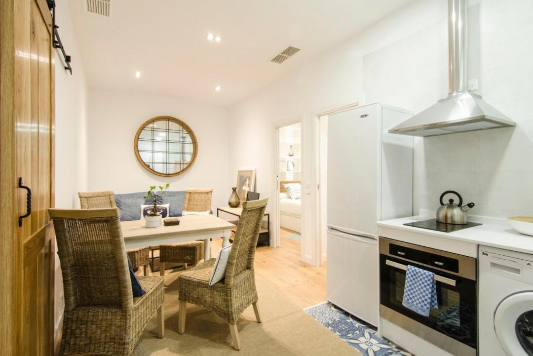 Appartamento Comfy And Centric- 2Bd 1Bth- Espoz Y Mina Madrid Esterno foto