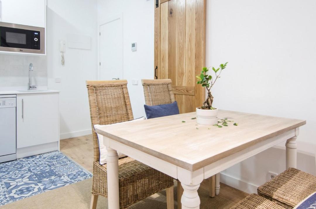 Appartamento Comfy And Centric- 2Bd 1Bth- Espoz Y Mina Madrid Esterno foto